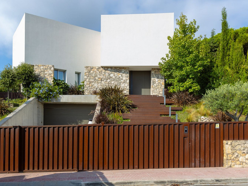 Эксклюзивный дом класса люкс с видом на море в Тейя, Барселона. Фото:  32