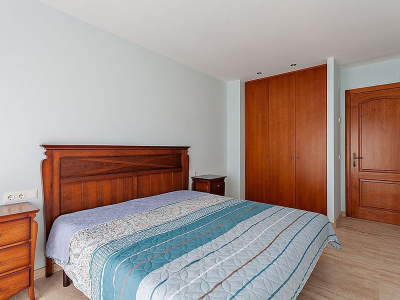 Villa de lujo de estilo clásico frente al mar en la Costa Brava, situada en la prestigiosa urbanización La Montgoda, Lloret de Mar. Foto:  29