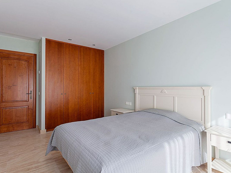 Villa de lujo de estilo clásico frente al mar en la Costa Brava, situada en la prestigiosa urbanización La Montgoda, Lloret de Mar. Foto:  20