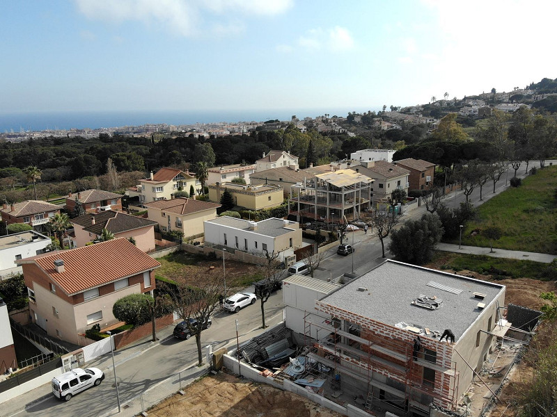 Новая элитная вилла с видом на море и первоклассной отделкой в Вилассар-де-Дальт, Барселона. Фото:  12