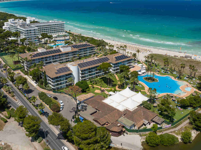 4-Star Hotel with Operator in a Popular Costa Brava Resort