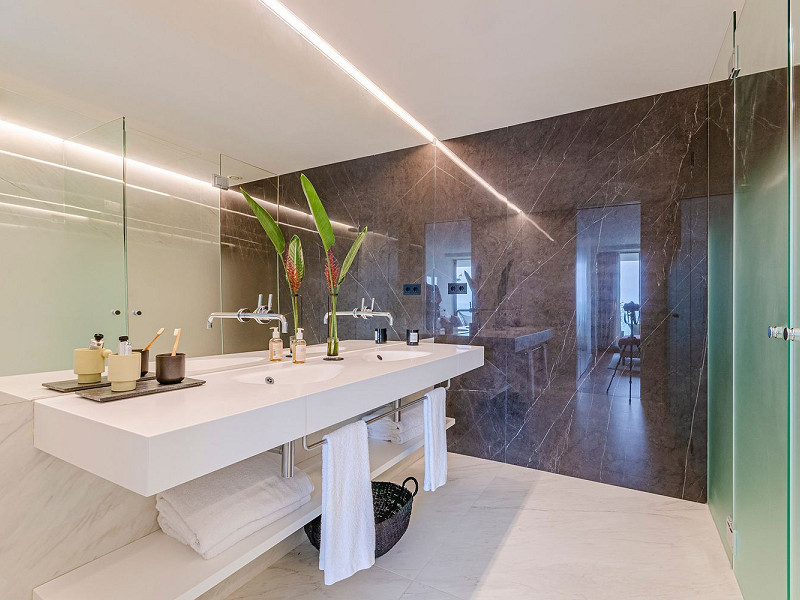 Luxury New Development on the Frontline of the Sea in Diagonal Mar, Barcelona. Photo:  8