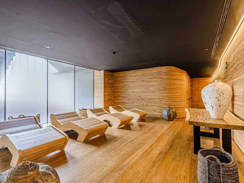 Luxury New Development on the Frontline of the Sea in Diagonal Mar, Barcelona. Photo:  35