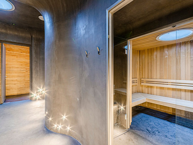 Luxury New Development on the Frontline of the Sea in Diagonal Mar, Barcelona. Photo:  37