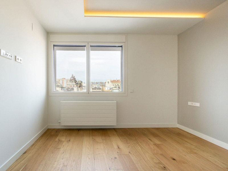 Роскошная квартира с элегантным дизайном на улице Касанова, Барселона. Фото:  4