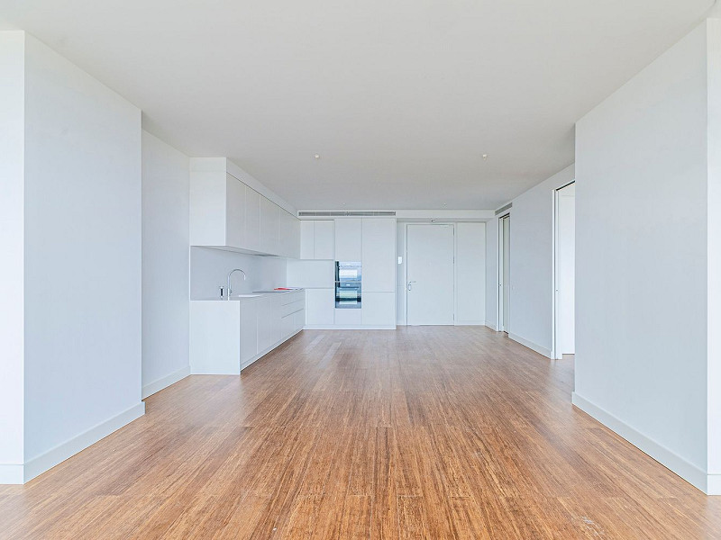 Элитная новостройка на первой линии моря в Диагональ Мар, Барселоне. Фото:  4