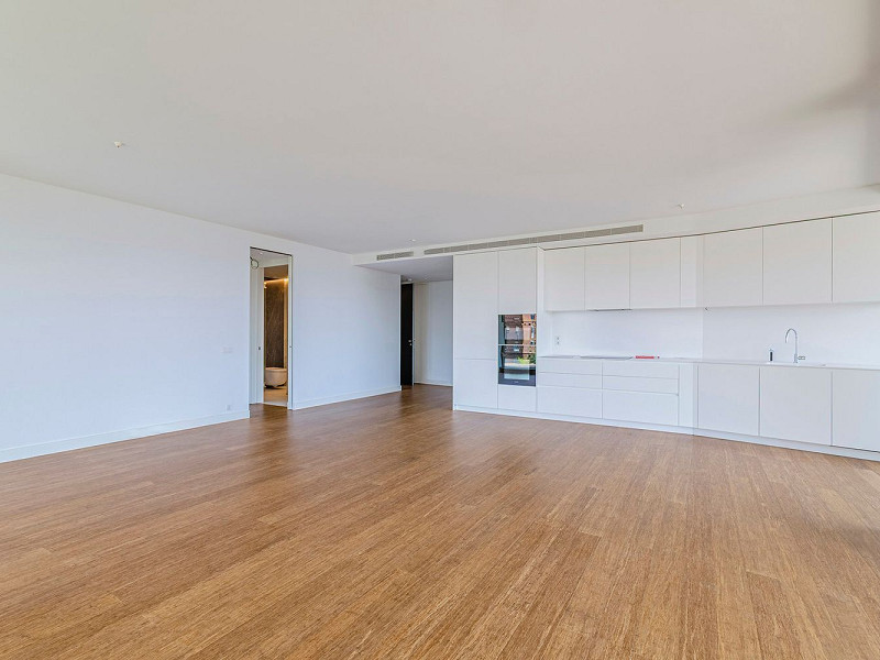 Obra nueva de lujo frente al mar en Diagonal Mar, Barcelona. Foto:  7