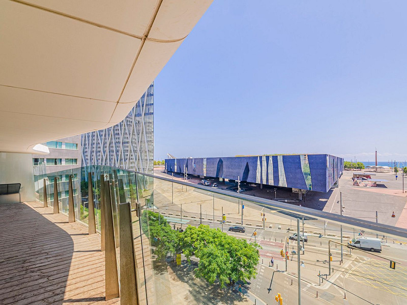 Obra nueva de lujo frente al mar en Diagonal Mar, Barcelona. Foto:  9
