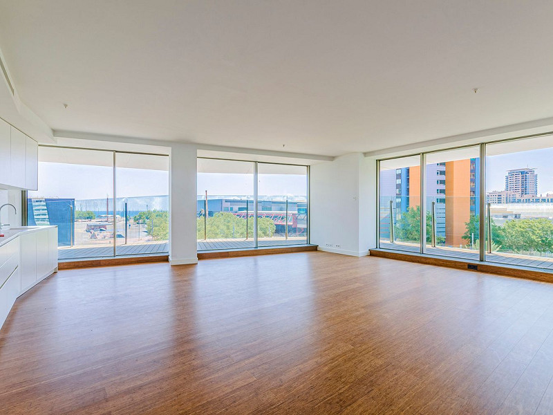 Obra nueva de lujo frente al mar en Diagonal Mar, Barcelona. Foto:  10