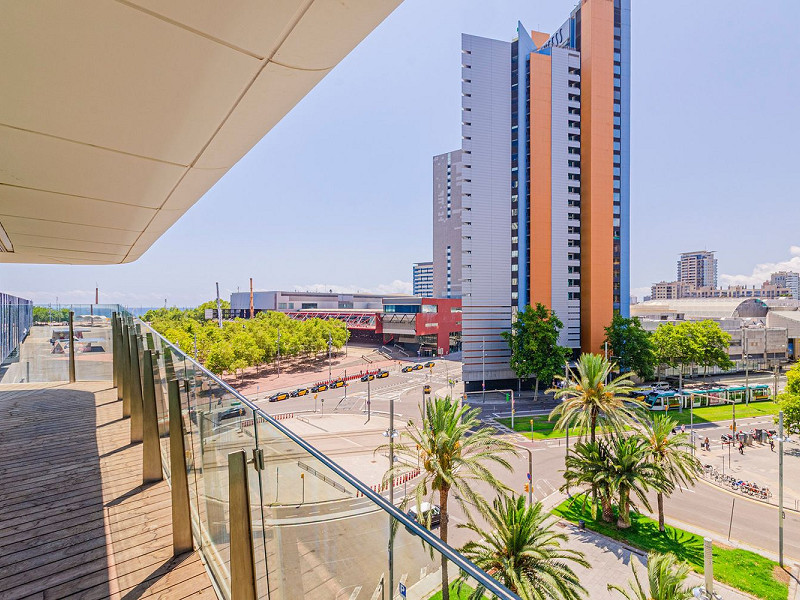 Obra nueva de lujo frente al mar en Diagonal Mar, Barcelona. Foto:  12