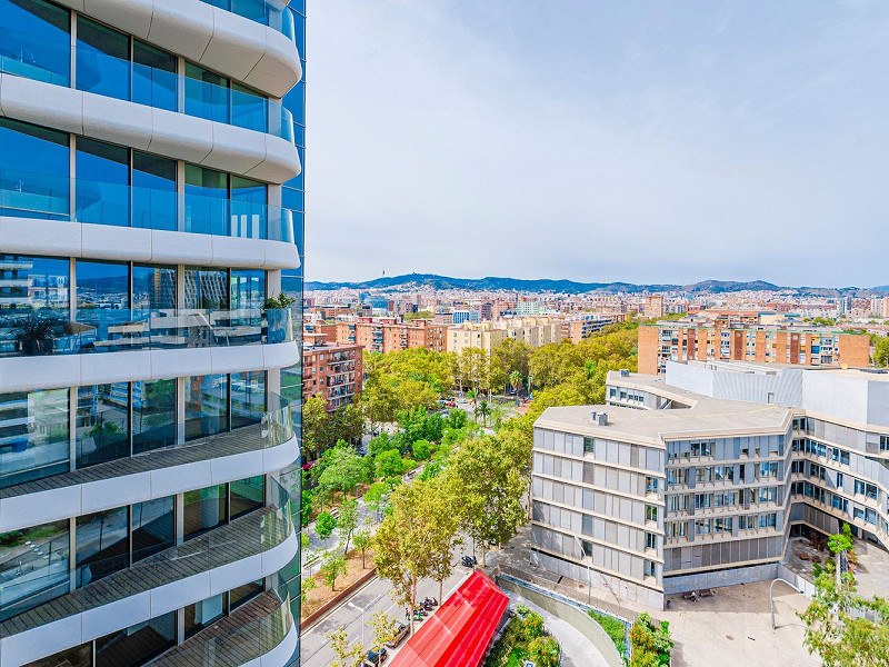 Obra nueva de lujo frente al mar en Diagonal Mar, Barcelona. Foto:  18