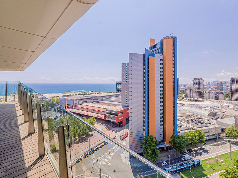 Элитная новостройка на первой линии моря в Диагональ Мар, Барселона. Фото:  11