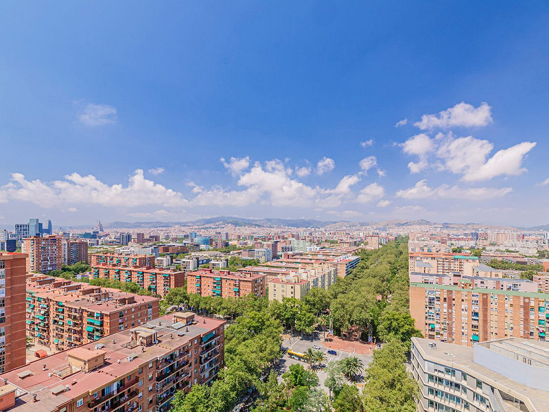 Элитная новая квартира на первой линии моря в Диагональ Мар, Барселона. Фото:  3