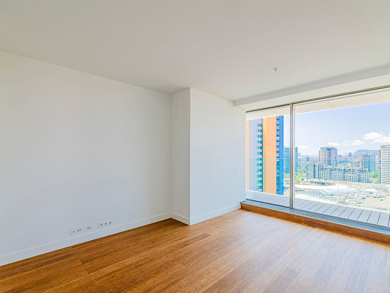 Элитная новая квартира на первой линии моря в Диагональ Мар, Барселона. Фото:  5