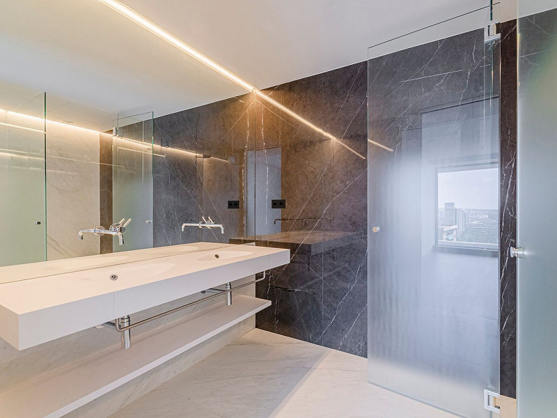 Элитная новая квартира на первой линии моря в Диагональ Мар, Барселона. Фото:  20