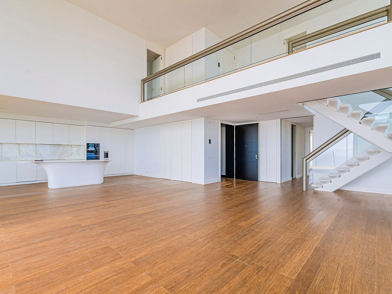 Элитная новостройка на первой линии моря в Диагональ Мар, Барселона. Фото:  28