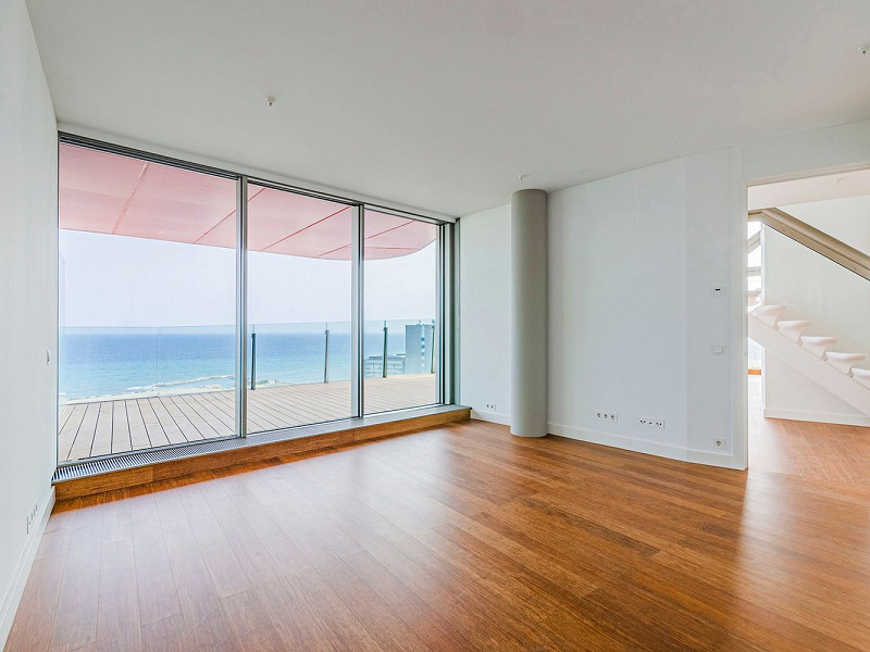 Элитный новый пентхаус на первой линии моря в Диагональ Мар, Барселоне. Фото:  42