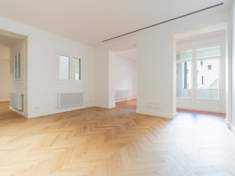 Элитная квартира в историческом центре Барселоны, рядом с Рамблас. Фото:  6