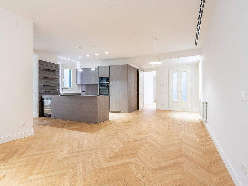 Элитная квартира в историческом центре Барселоны, рядом с Рамблас. Фото:  14