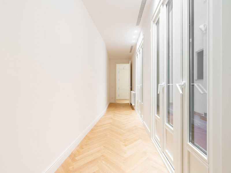 Элитная квартира в историческом центре Барселоны, рядом с Рамблас. Фото:  17