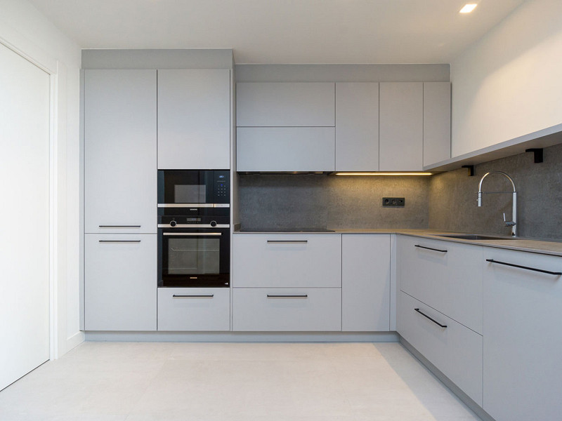 Роскошная квартира с современным дизайном на улице Касанова, Барселона. Фото:  4