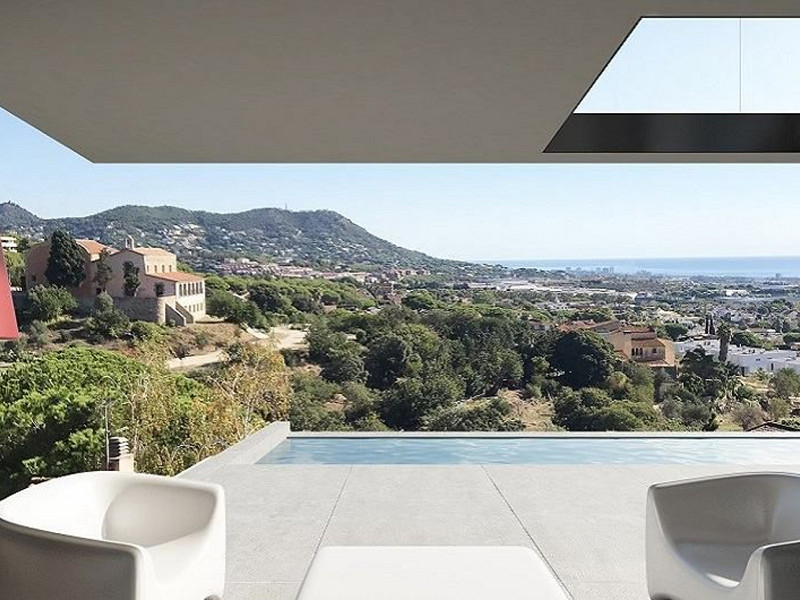 Новая вилла с видом на море и природным окружением в Премиа-де-Дальт, Барселона. Фото:  3