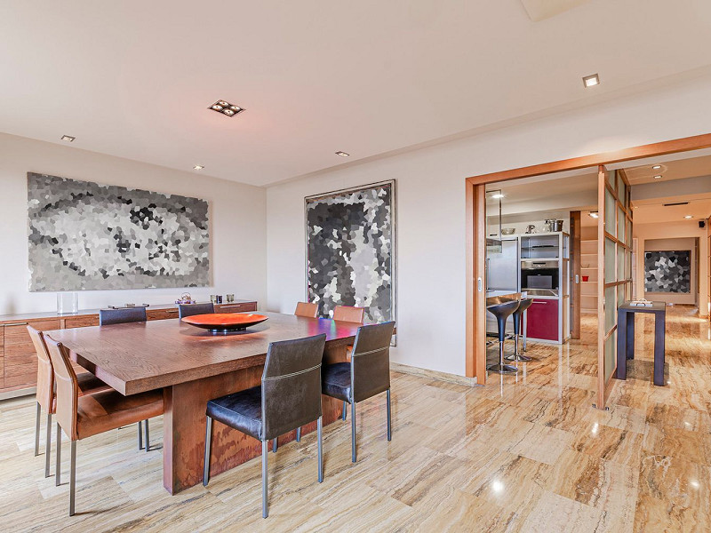 Эксклюзивная квартира с прямым видом на Дом Бальо на Пасео-де-Грасиа, Барселона. Фото:  9