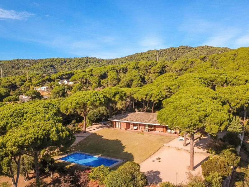 Single-Storey Mediterranean Villa with Sea Views in Sant Andreu de Llavaneres, Barcelona. Photo:  4