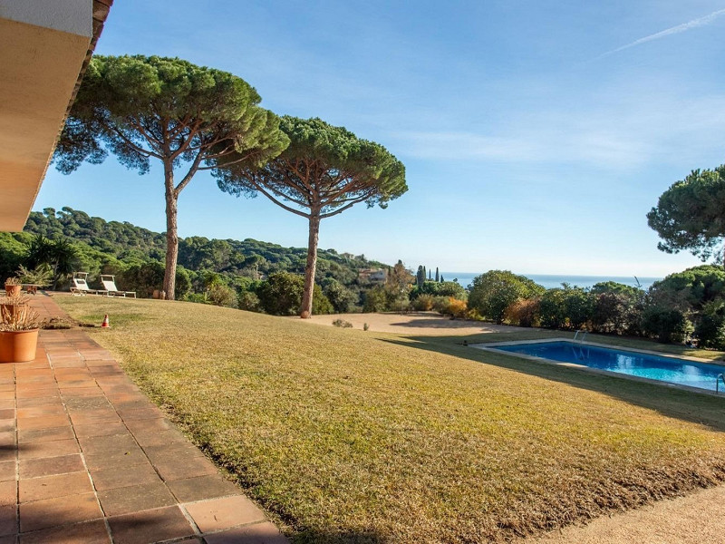 Single-Storey Mediterranean Villa with Sea Views in Sant Andreu de Llavaneres, Barcelona. Photo:  6