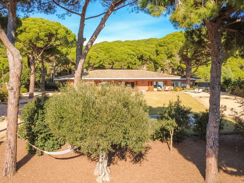 Single-Storey Mediterranean Villa with Sea Views in Sant Andreu de Llavaneres, Barcelona. Photo:  17