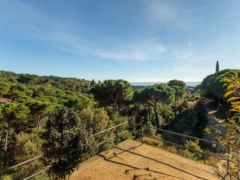 Single-Storey Mediterranean Villa with Sea Views in Sant Andreu de Llavaneres, Barcelona. Photo:  23