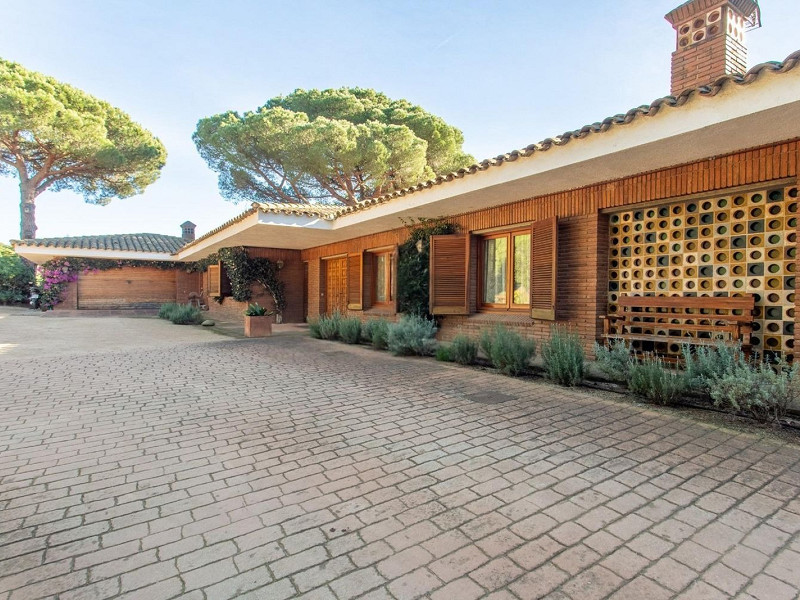 Single-Storey Mediterranean Villa with Sea Views in Sant Andreu de Llavaneres, Barcelona. Photo:  26
