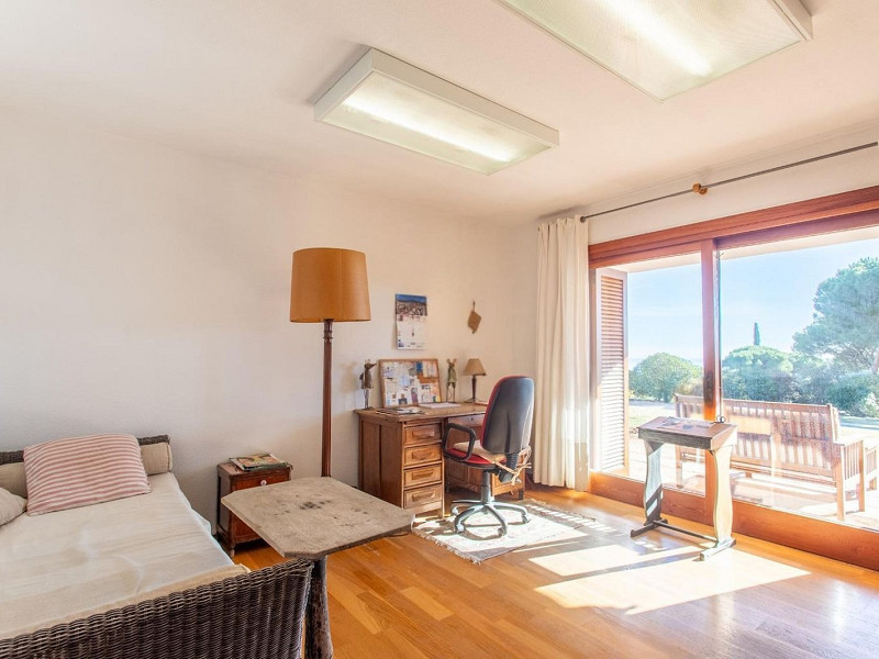 Single-Storey Mediterranean Villa with Sea Views in Sant Andreu de Llavaneres, Barcelona. Photo:  32