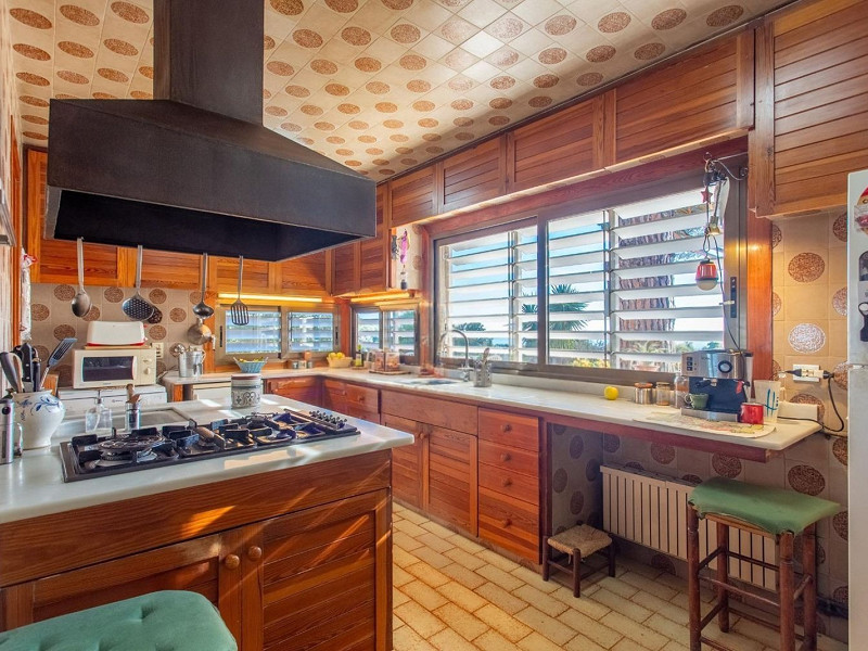 Single-Storey Mediterranean Villa with Sea Views in Sant Andreu de Llavaneres, Barcelona. Photo:  44