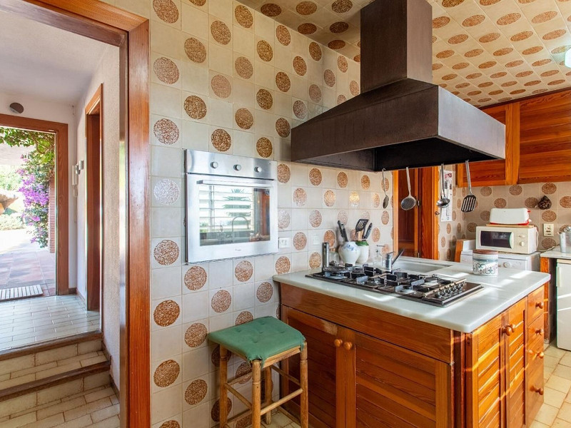 Single-Storey Mediterranean Villa with Sea Views in Sant Andreu de Llavaneres, Barcelona. Photo:  45