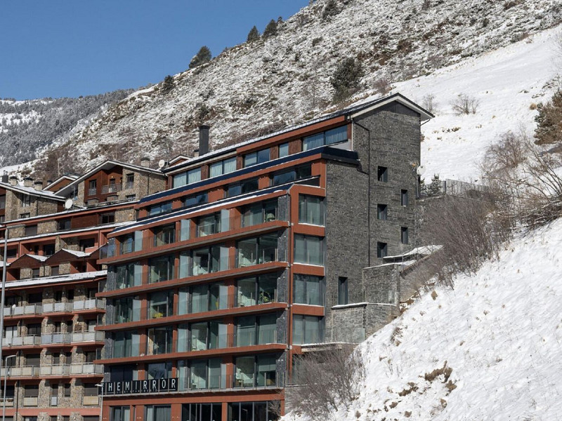 Апартамент с террасой и wellness-инфраструктурой в Эль-Тартере, Канильо. Фото:  3