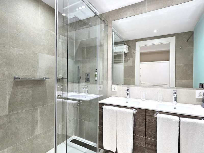 Апартамент с террасой и wellness-инфраструктурой в Эль-Тартере, Канильо. Фото:  5