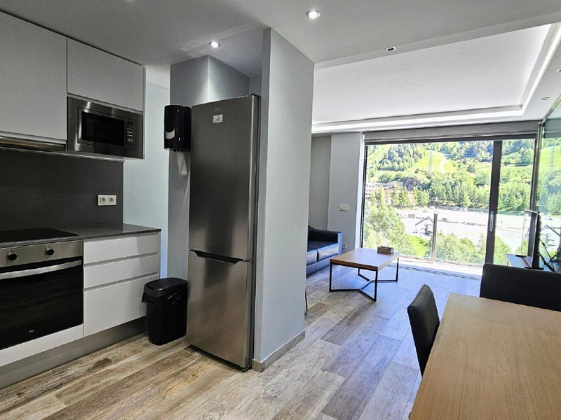 Апартамент с террасой и wellness-инфраструктурой в Эль-Тартере, Канильо. Фото:  12