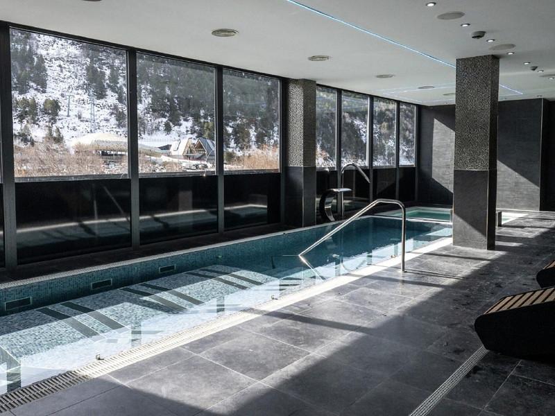 Апартамент с террасой и wellness-инфраструктурой в Эль-Тартере, Канильо. Фото:  13