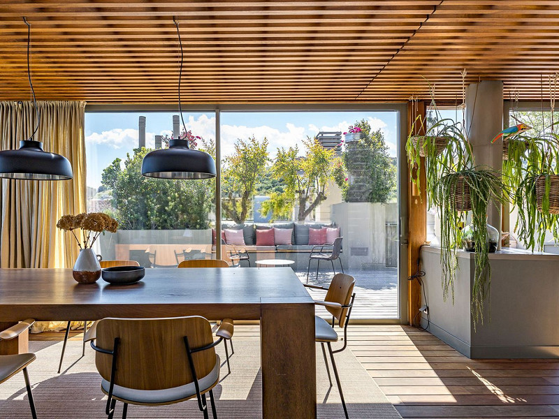 Эксклюзивный пентхаус с террасами и частным бассейном в районе Саррия, Барселона. Фото:  10