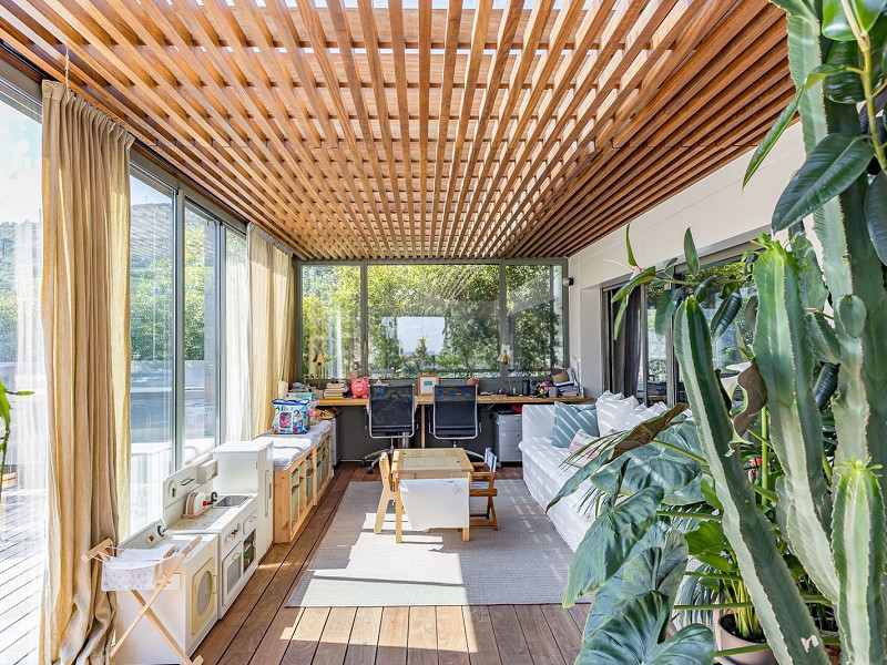 Эксклюзивный пентхаус с террасами и частным бассейном в районе Саррия, Барселона. Фото:  14