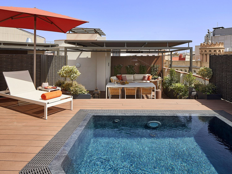 Penthouse With Private Terrace And Pool In Barcelona, Eixample