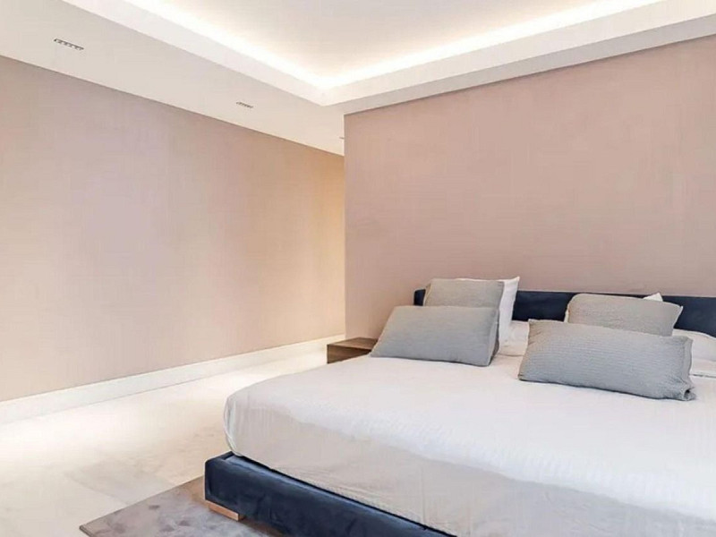 Luxury Duplex Penthouse with Terrace and Private Pool in Sarria, Barcelona. Photo:  12