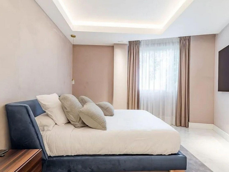 Luxury Duplex Penthouse with Terrace and Private Pool in Sarria, Barcelona. Photo:  14