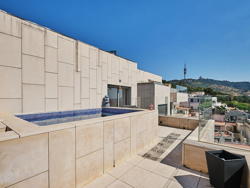 Luxury Villa with Terraces and Pool in Sarria, Barcelona. Photo:  4