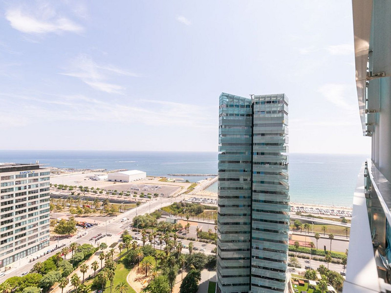 Penthouse with Terrace, Jacuzzi and Sea Views in Diagonal Mar, Barcelona. Photo:  12