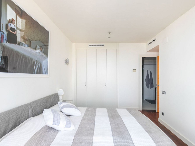 Penthouse with Terrace, Jacuzzi and Sea Views in Diagonal Mar, Barcelona. Photo:  17