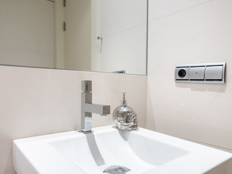 Penthouse with Terrace, Jacuzzi and Sea Views in Diagonal Mar, Barcelona. Photo:  22