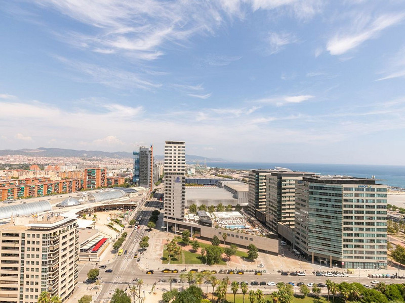 Penthouse with Terrace, Jacuzzi and Sea Views in Diagonal Mar, Barcelona. Photo:  23