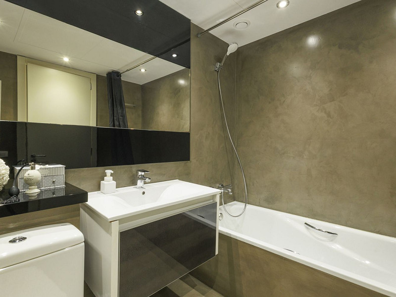 Luxury Sea-Front Apartment with Panoramic Terrace – Diagonal Mar, Barcelona. Photo:  14